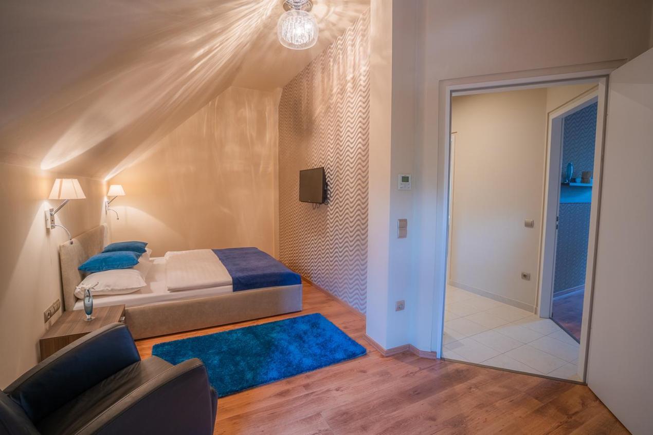 Avilla Thanhoffer Siófok Exteriör bild